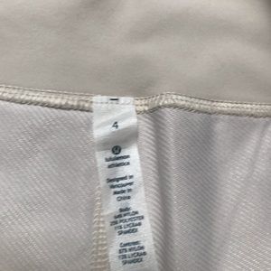 Lulu lemon athletic Capri pants